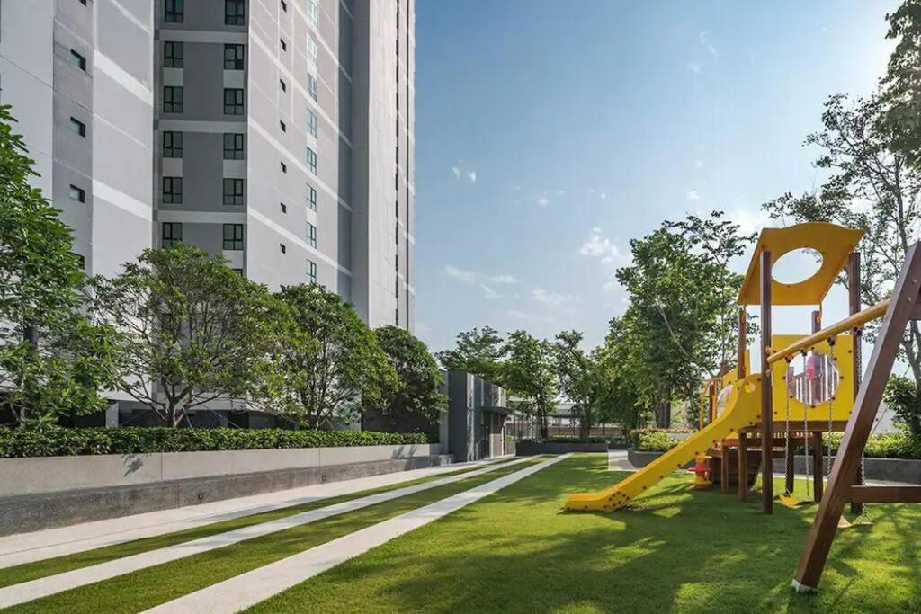 Sea View 2 Bed Room Condo @ Central Pattaya Eksteriør billede