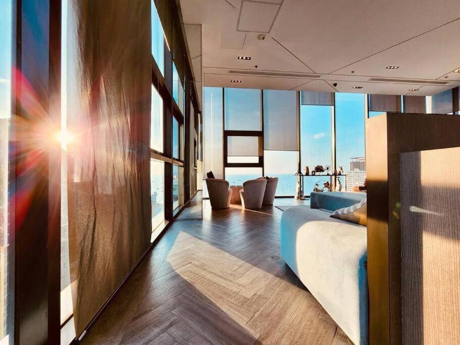 Sea View 2 Bed Room Condo @ Central Pattaya Eksteriør billede