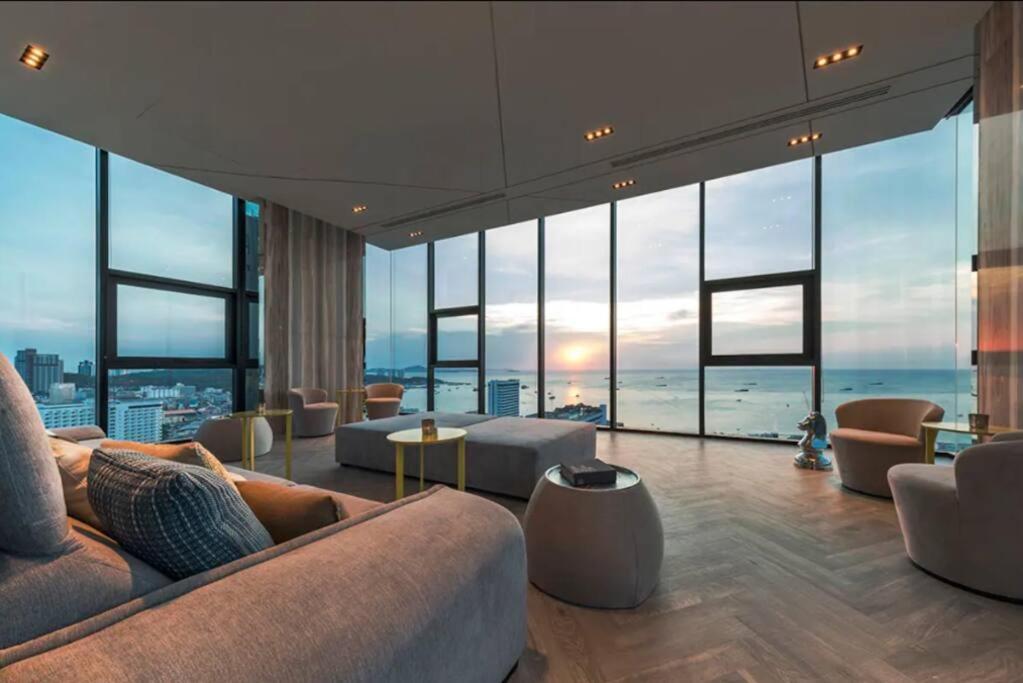 Sea View 2 Bed Room Condo @ Central Pattaya Eksteriør billede