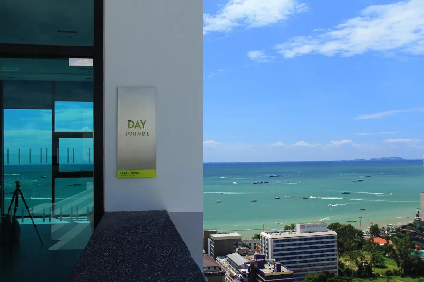 Sea View 2 Bed Room Condo @ Central Pattaya Eksteriør billede